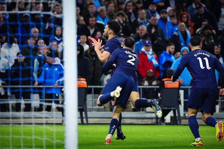 里程碑，科克成西甲历史第12位收获300胜的球员（科克创里程碑，成为西甲历史第12位达成300场胜利的球员）