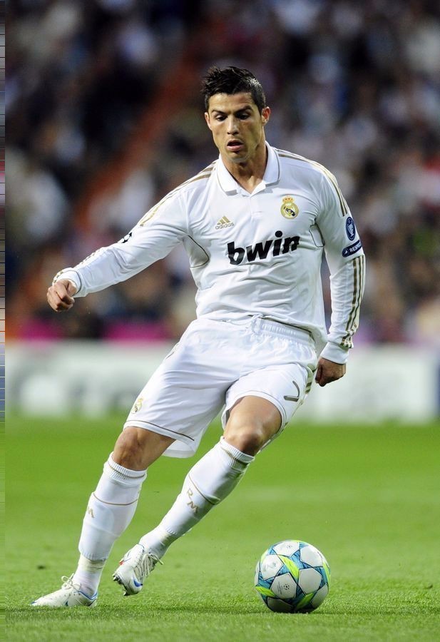 瓜迪奥拉痛陈罗德里缺席之苦：曼城防守危机能否挺过寒冬？（罗德里缺席成瓜帅之痛，曼城防线危机能撑过这个寒冬吗？）