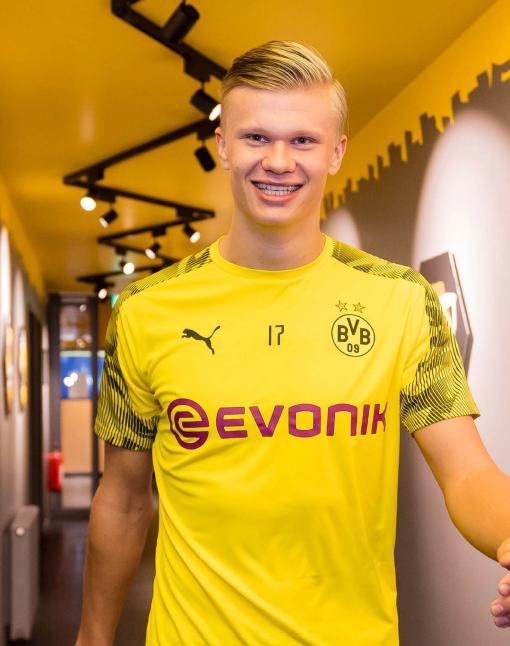 威少11月场均21+9+8，单月打出180俱乐部水准