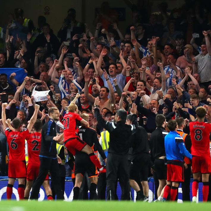 湖人浓眉哥篮下统治力助球队获胜（浓眉内线统治加持，湖人收获胜利）